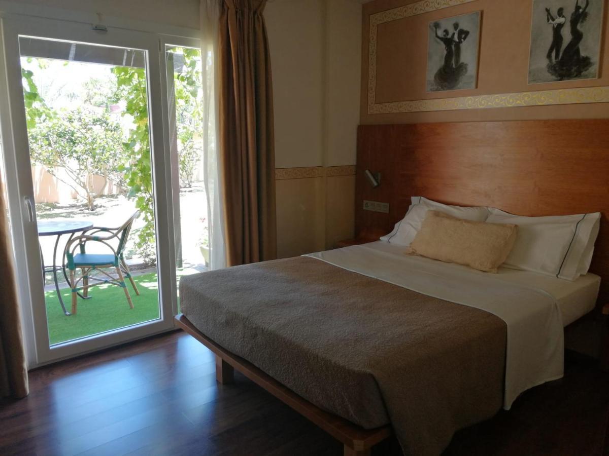 Hotel Boutique Villa Erina By Bossh Hotels - Adults Recommended Manilva Exterior photo