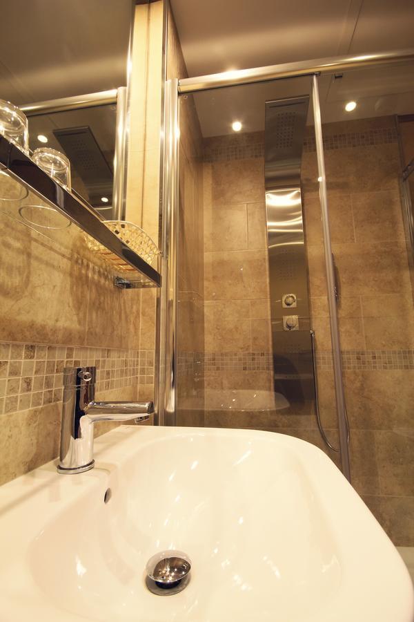 Hotel Boutique Villa Erina By Bossh Hotels - Adults Recommended Manilva Exterior photo